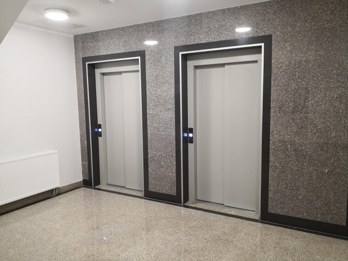 Joy Apartment *